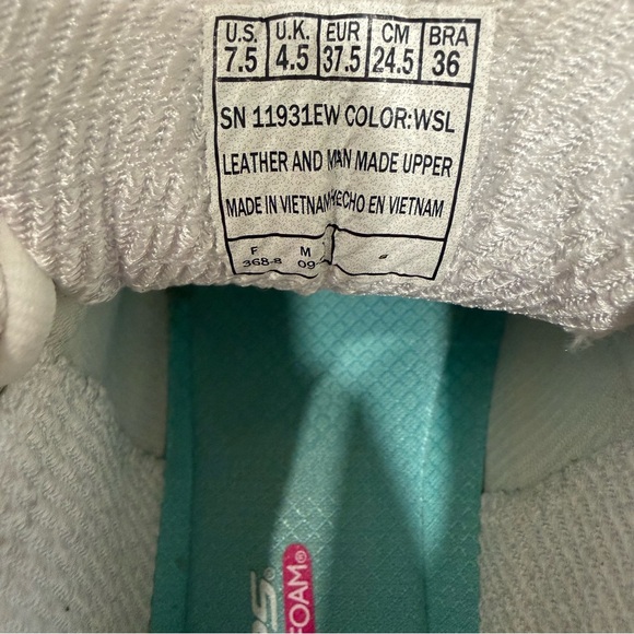 Skechers DLites Athletic Running Lace Up Shoe Womens Size 7.5 White Wow! - Picture 3 of 10